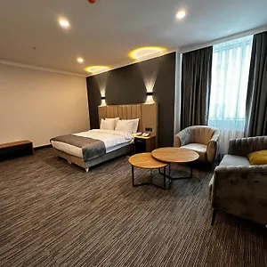 Hotell Home Plus Hotel