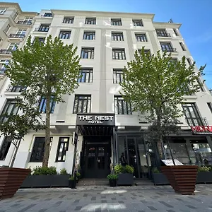 Hotell The Nest